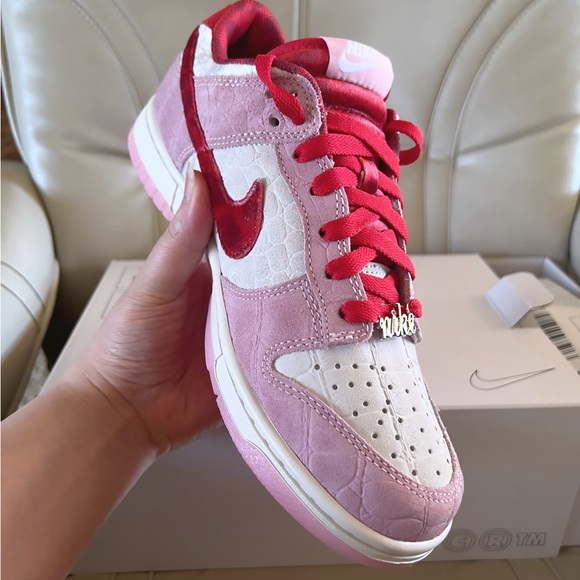 NEW Nike Dunks ‘Nike By You’ Custom Made - Picture 2 of 6